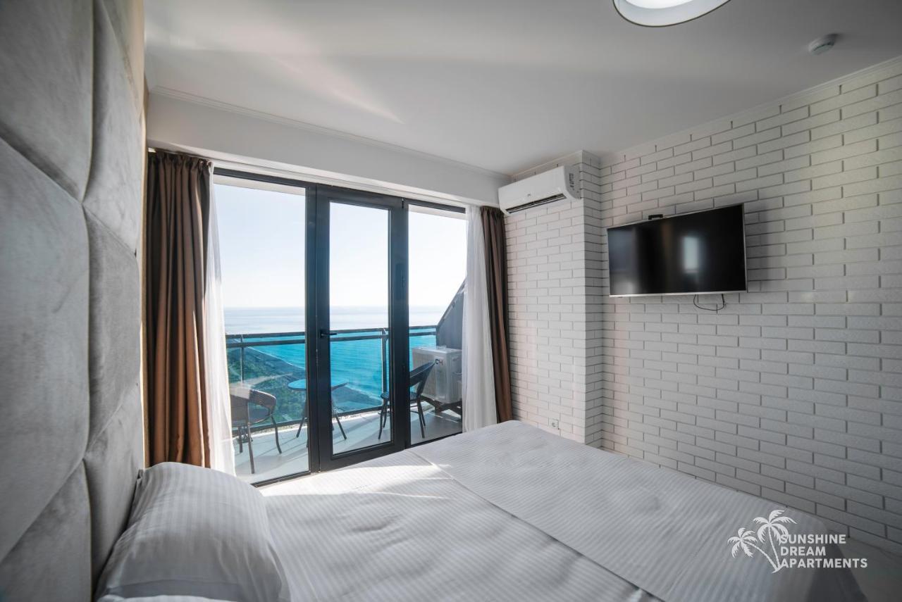 Sunshine Apartments Orbi Beach Tower Батуми Екстериор снимка